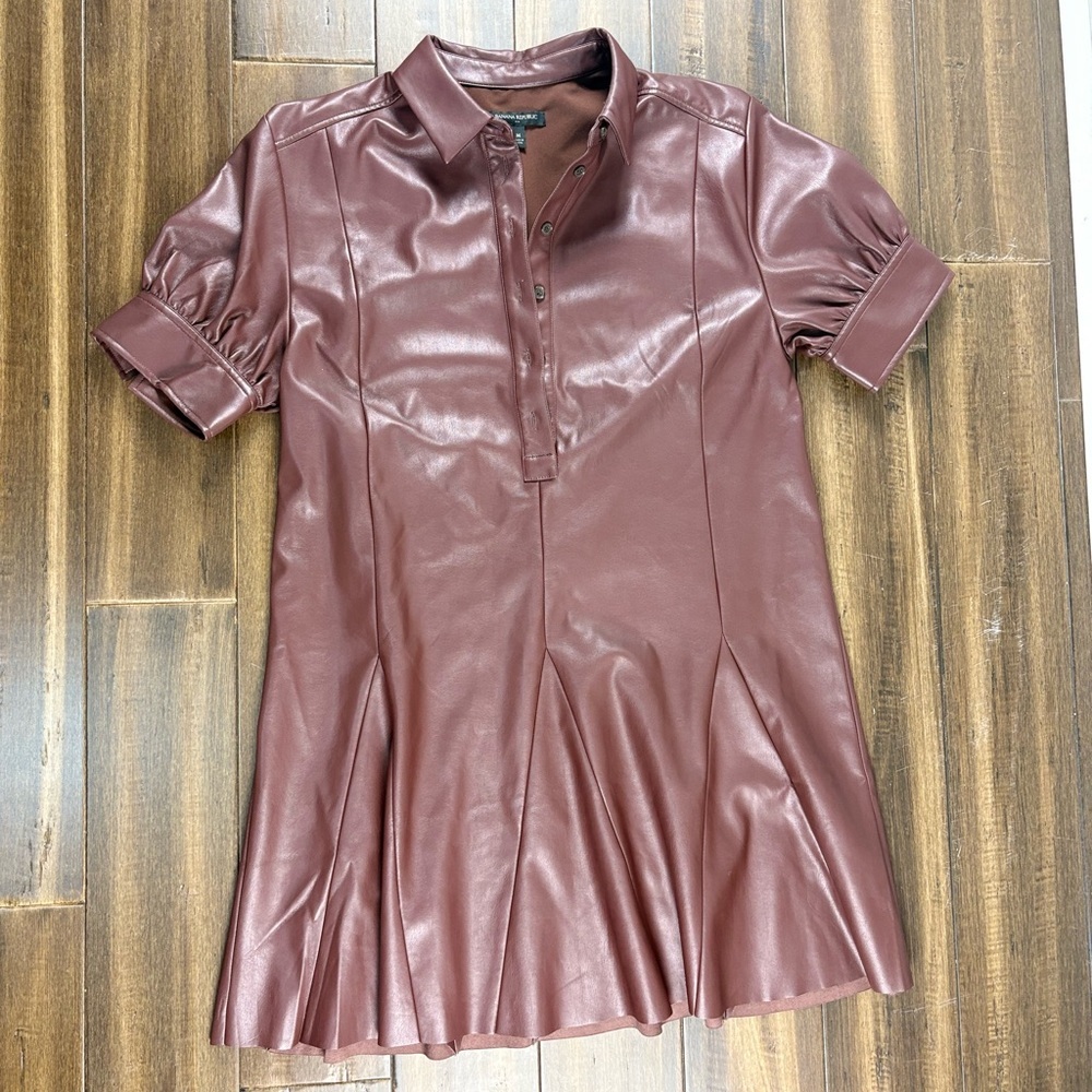 Banana Republic Fact size M Mauve Vegan Leather Button Up Collar Shirt Dress